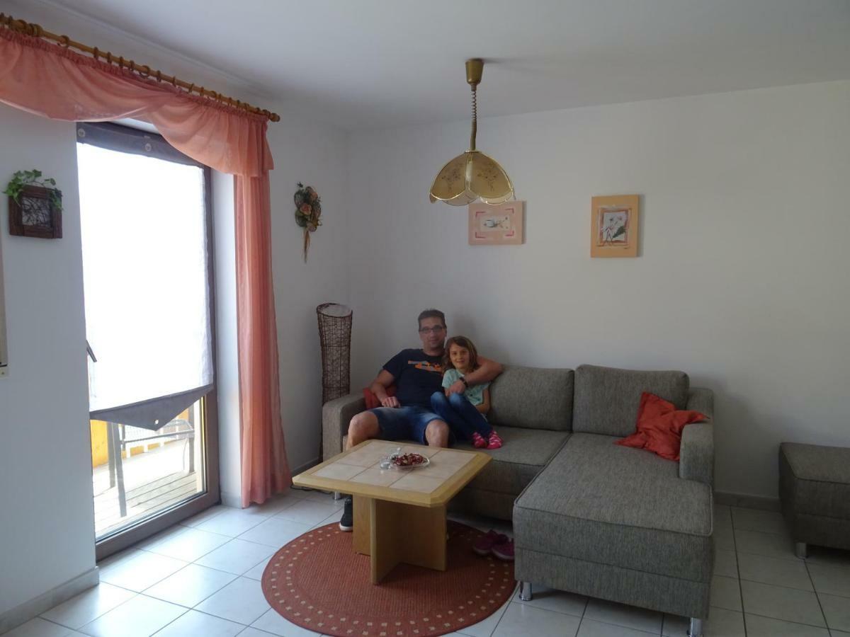 Ferienhaus Enzner Muhr am See 외부 사진