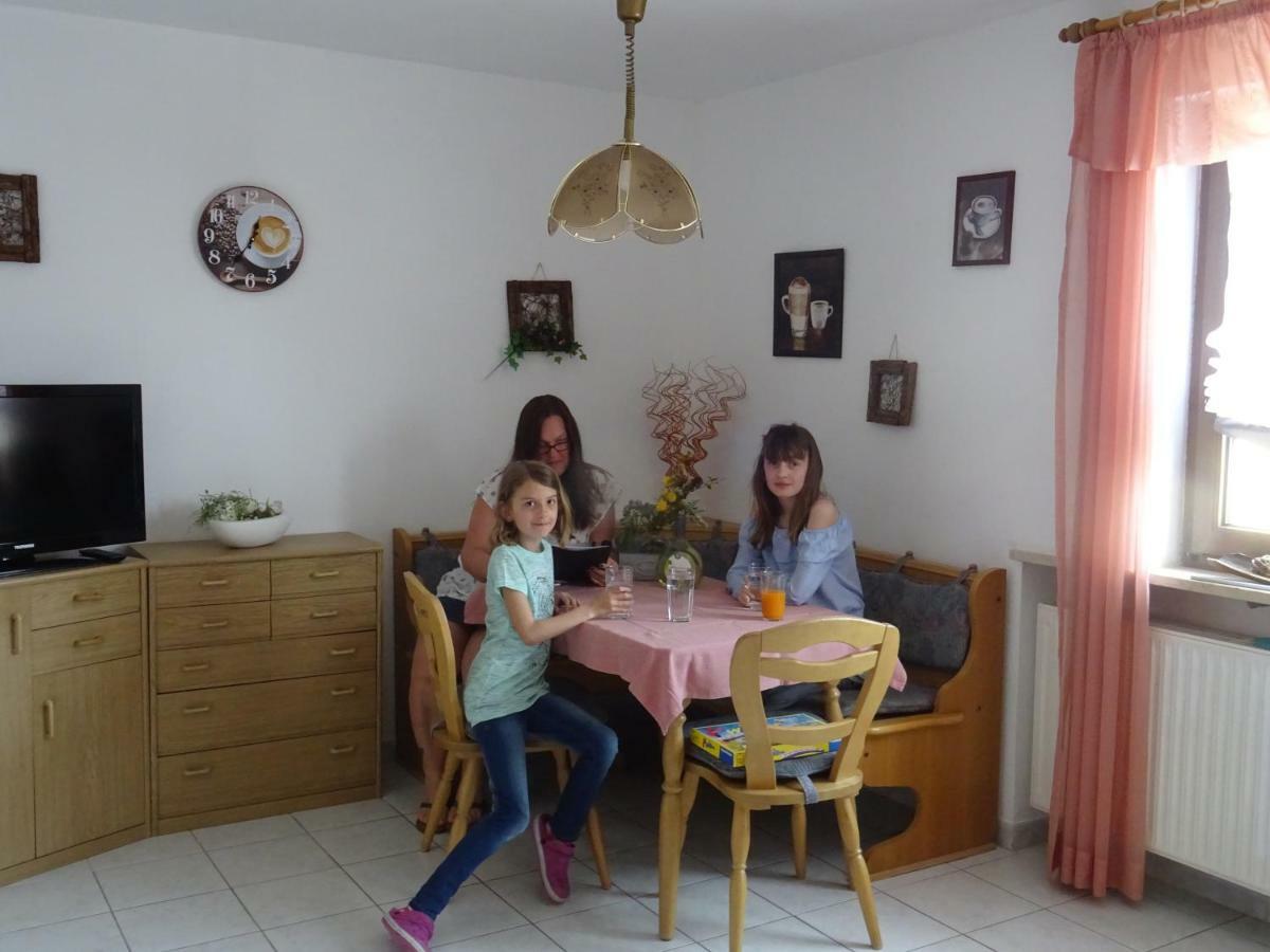 Ferienhaus Enzner Muhr am See 외부 사진